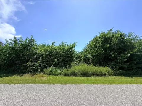 5195 Wylie Ln, Port Charlotte, FL 33981