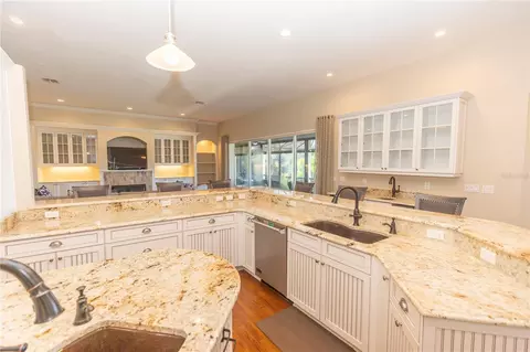 Kitchen - 100 Buccaneer Bnd, Placida, FL 33946 photo 4 of 11