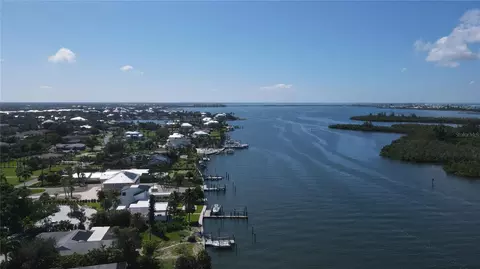 View/Area - 100 Buccaneer Bnd, Placida, FL 33946 photo 4 of 9
