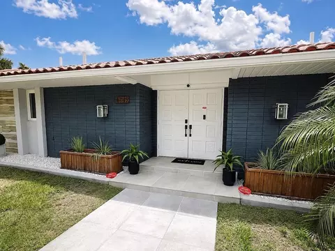 4449 Crews Ct, Port Charlotte, FL 33952