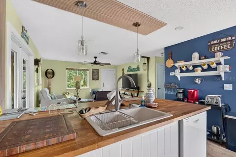 Kitchen - 9602 Doubloon Trl, Placida, FL 33946 photo 3 of 6