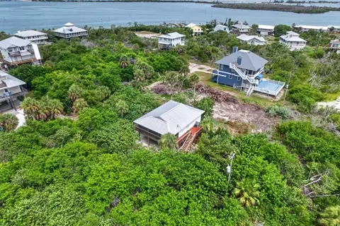 View/Area - 9602 Doubloon Trl, Placida, FL 33946 photo 7 of 11