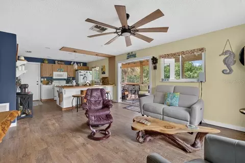 Living - 9602 Doubloon Trl, Placida, FL 33946 photo 5 of 5