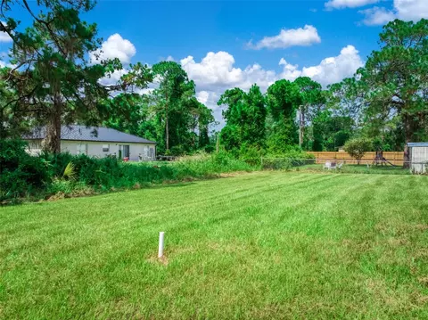 Exterior - 3921 Dauphine St, Sebring, FL 33872 photo 7 of 8