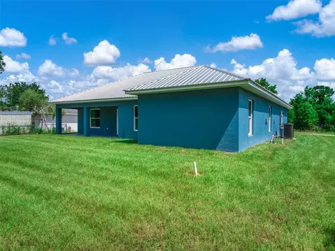 Exterior - 3921 Dauphine St, Sebring, FL 33872 photo 6 of 8