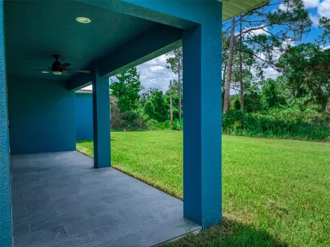 Exterior - 3921 Dauphine St, Sebring, FL 33872 photo 3 of 8