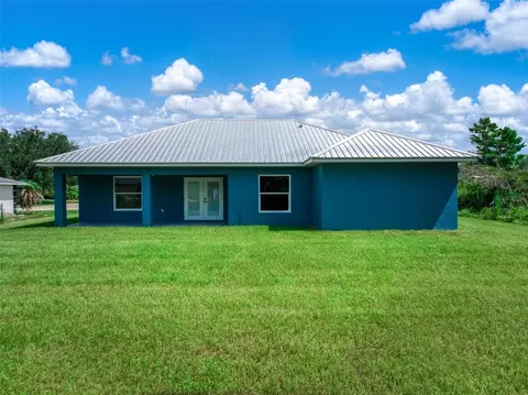 Exterior - 3921 Dauphine St, Sebring, FL 33872 photo 8 of 8