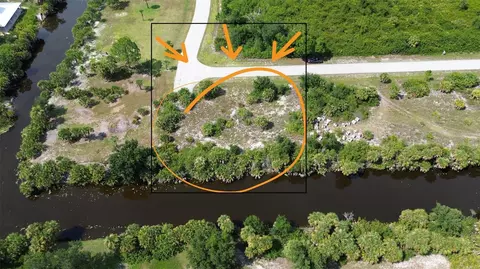 7838 St Regis Cir, Port Charlotte, FL 33981
