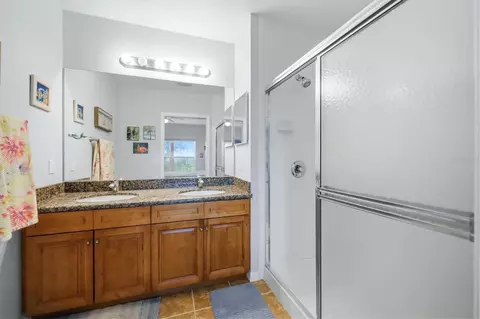 Bath - 8409 Placida Rd #308, Placida, FL 33946 photo 1 of 2