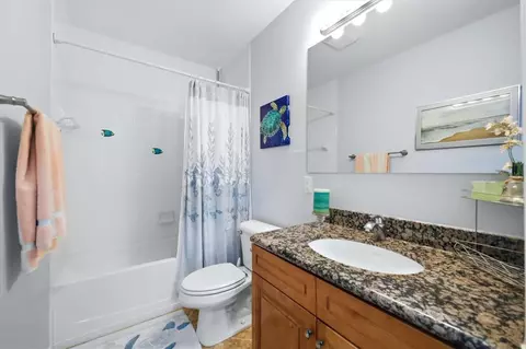 Bath - 8409 Placida Rd #308, Placida, FL 33946 photo 2 of 2