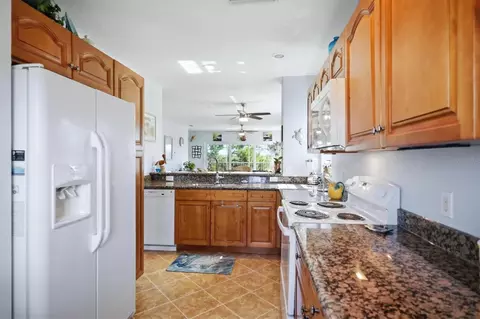Kitchen - 8409 Placida Rd #308, Placida, FL 33946 photo 3 of 4