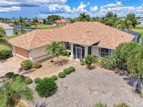 25 Tournament Rd, Rotonda West, FL 33947