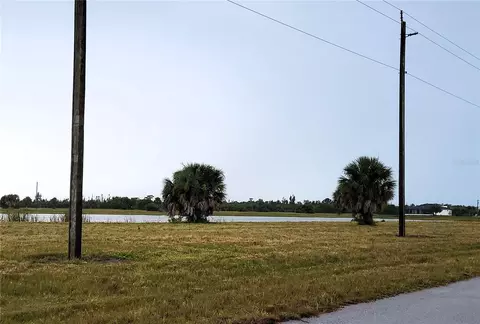 76 Willow Rd, Placida, FL 33946 photo 3