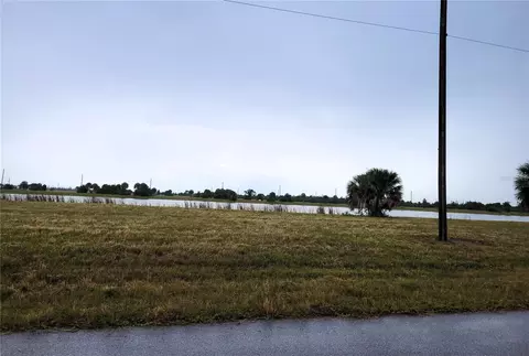 76 Willow Rd, Placida, FL 33946 photo 6