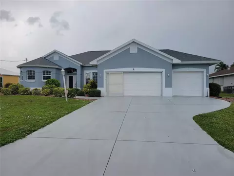 9 Bunker Ter, Rotonda West, FL 33947