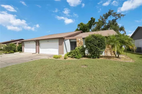 306 Persimmon St #208, Englewood, FL 34223