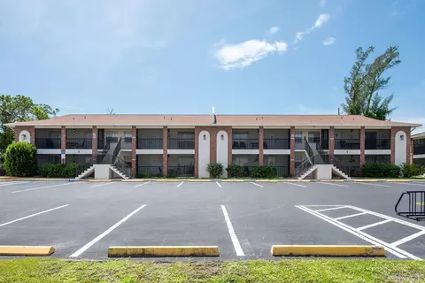 1531 Placida Rd #9-104, Englewood, FL 34223