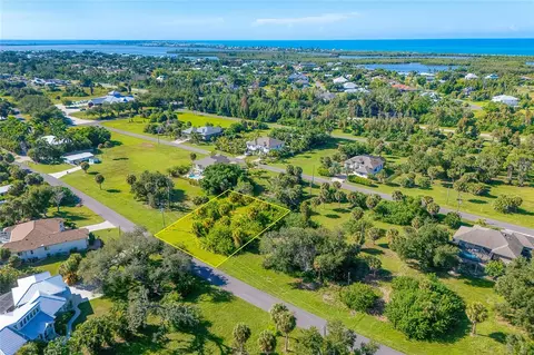 101 Barracuda Dr, Placida, FL 33946 photo 4