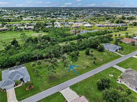 63 Par View Rd S, Rotonda West, FL 33947 photo 2