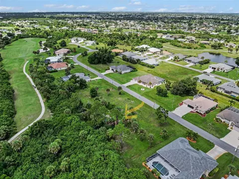 63 Par View Rd S, Rotonda West, FL 33947 photo 4