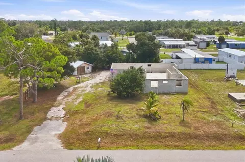8293 Sycamore St, Englewood, FL 34224