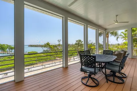 Exterior - 19 Grouper Hole Dr, Boca Grande, FL 33921 photo 4 of 10