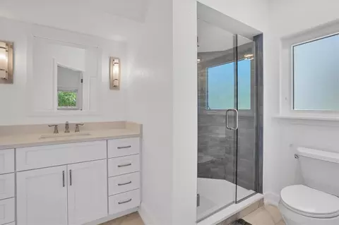 Bath - 19 Grouper Hole Dr, Boca Grande, FL 33921 photo 3 of 7