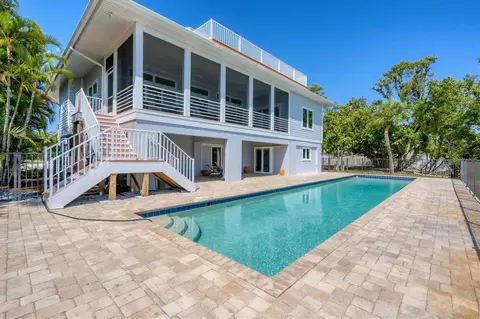 Exterior - 19 Grouper Hole Dr, Boca Grande, FL 33921 photo 7 of 10