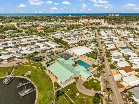View/Area - 821 Bogie, Venice, FL 34285 photo 6 of 9