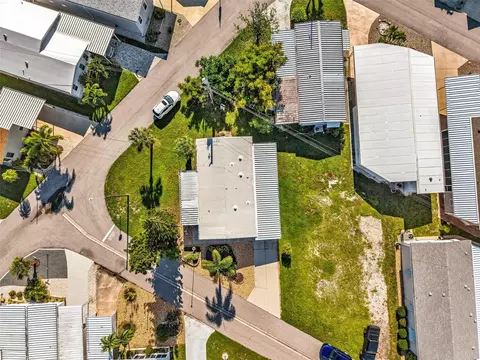 View/Area - 821 Bogie, Venice, FL 34285 photo 2 of 9
