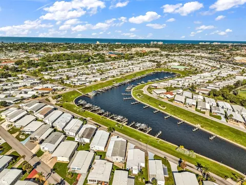 View/Area - 821 Bogie, Venice, FL 34285 photo 5 of 9