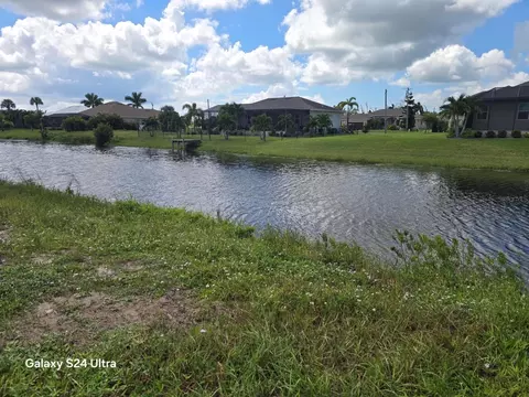165 Tournament Rd, Rotonda West, FL 33947