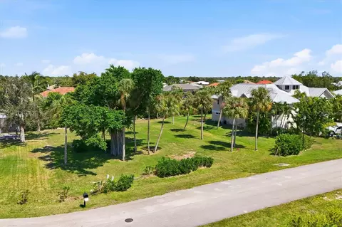 10060 Creekside Dr, Placida, FL 33946 photo 12
