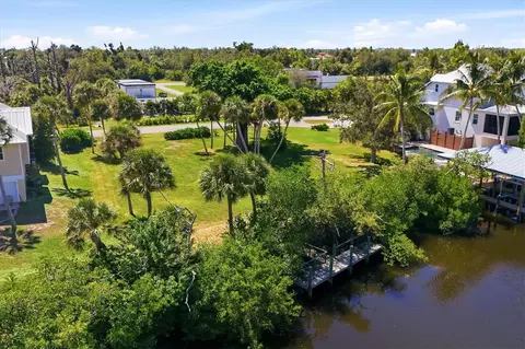 10060 Creekside Dr, Placida, FL 33946 photo 15