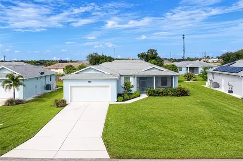 2181 Wakefield St, Port Charlotte, FL 33948