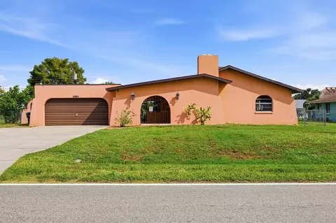 1484 Overbrook Rd, Englewood, FL 34223