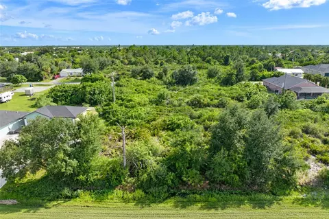 10451 Alexandria Ave, Englewood, FL 34224
