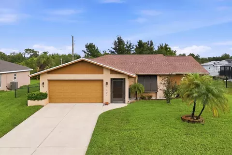 10444 Gulfstream Blvd, Englewood, FL 34224