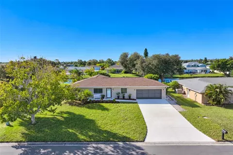 258 Annapolis Ln, Rotonda West, FL 33947