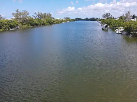 351 Bocilla Dr, Placida, FL 33946 photo 18