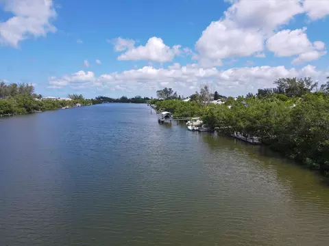 351 Bocilla Dr, Placida, FL 33946 photo 19