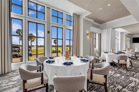 Dining - 6683 Willowshire Way, Bradenton, FL 34212 photo 7 of 7