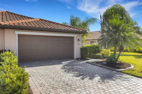 Exterior - 6683 Willowshire Way, Bradenton, FL 34212 photo 3 of 17