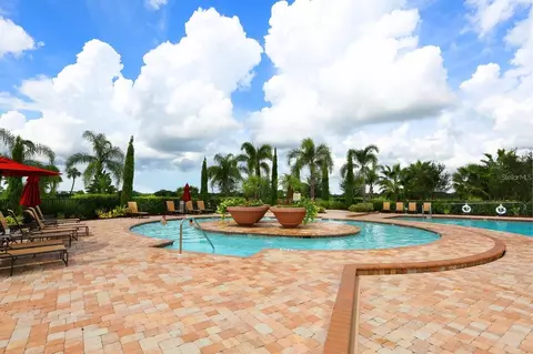 Exterior - 6683 Willowshire Way, Bradenton, FL 34212 photo 14 of 17