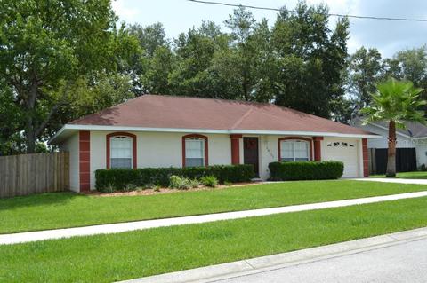 36053 Pine Bluff Loop, Dade City, FL 33525 photo 1