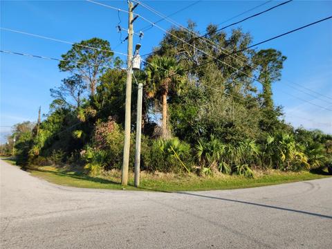 122 Whippoorwill Dr, Palm Coast, FL 32164