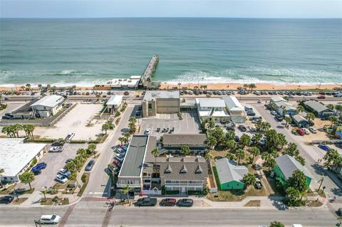 301 S Central Ave #8, Flagler Beach, FL 32136