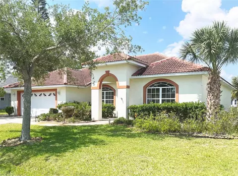 5 Crampton Ct, Palm Coast, FL 32137