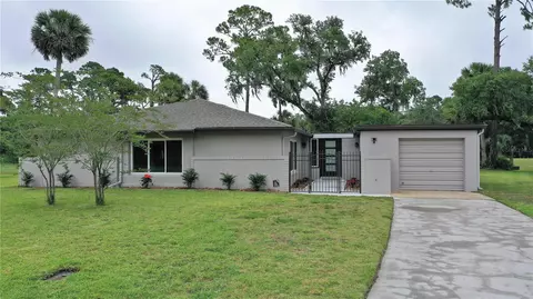 7 Cooper Ct, Palm Coast, FL 32137