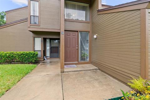 16 Salisbury Ct #16, Palm Coast, FL 32137
